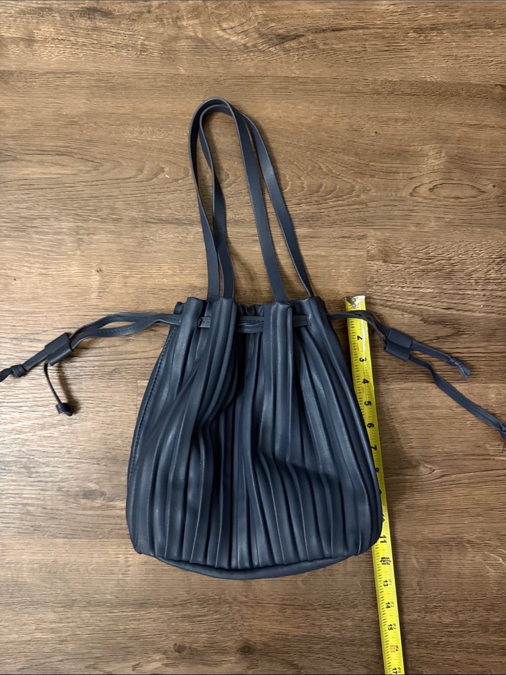 Pleated Vegan Drawstring Shoulder Bag - Dark Gray has crossbody strap